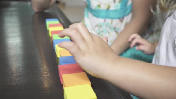 Scene tipiche della scuola di casa — Video Stock