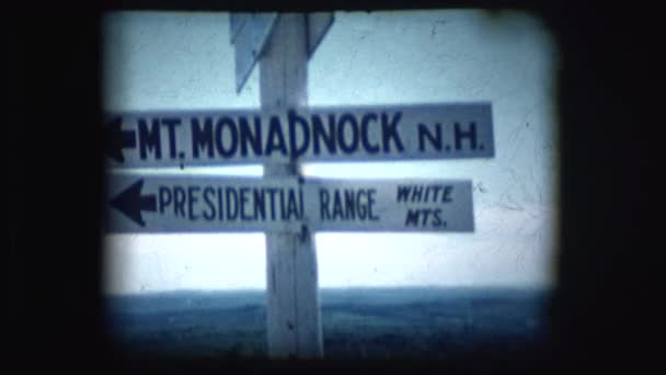 Vintage 8mm footage of Mt. Monadnock sign — Stock Video