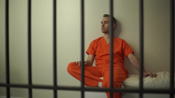 View of an inmate in prison — Stock Video