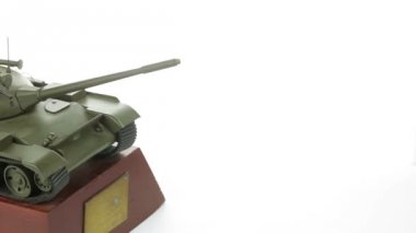 Metal modeli ordu tankları