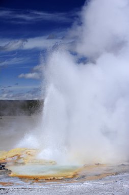 Yellowstone, Şofben, patlama