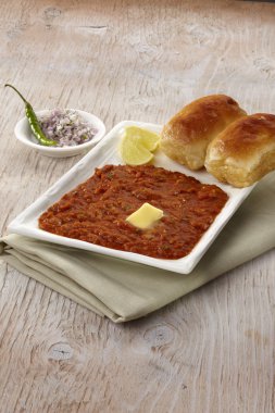 Pau Bhaji Hint baharatlı fast food