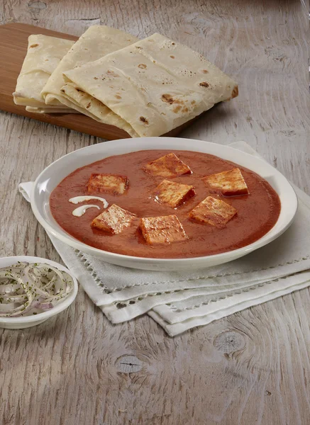 Paneer makhani curry mit rumali roti — Stockfoto