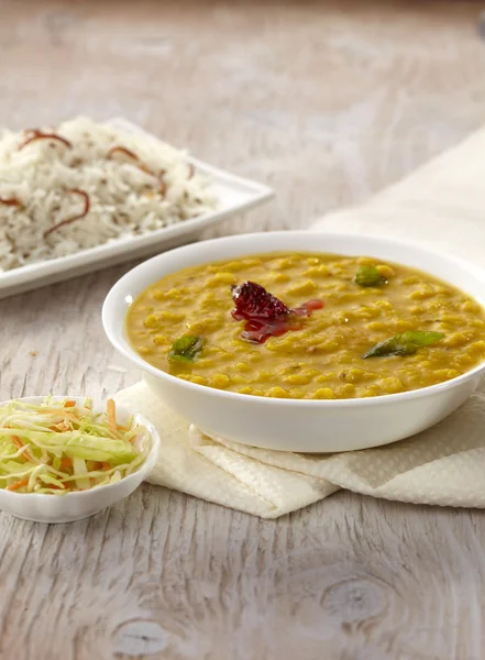 Dal Tadka, köri