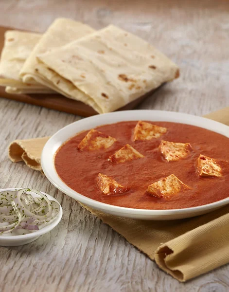 Paneer Makhani curry z rumali roti — Zdjęcie stockowe