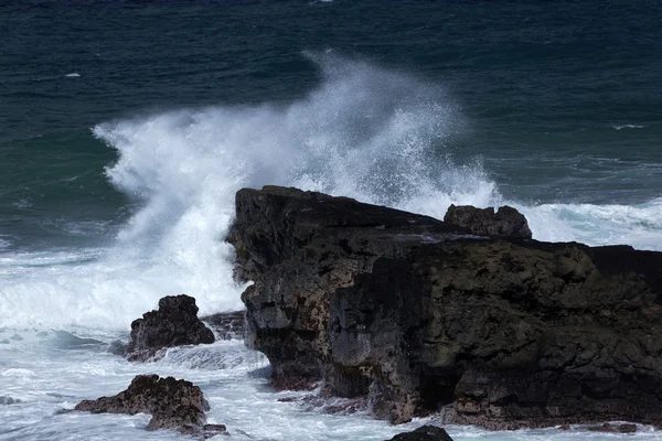 Waves and stones on Gris Gris Beach — Stock Photo, Image