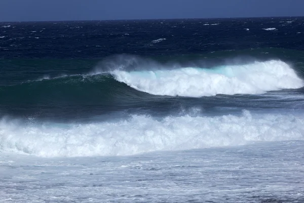 Ondas e pedras na praia de Gris Gris — Fotografia de Stock