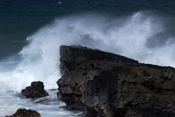 Waves and stones on Gris Gris Beach — Stock Photo, Image