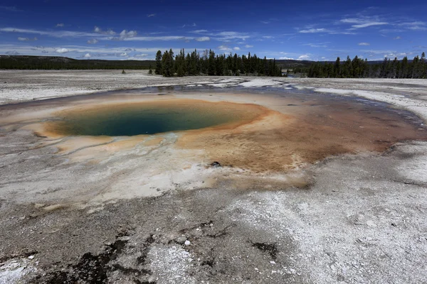 Geyser de couleur marine Aqua — Photo