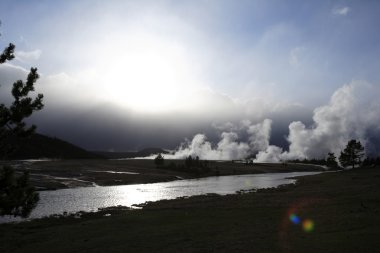 Yellowstone Ulusal Parkı 'nda Gayzer