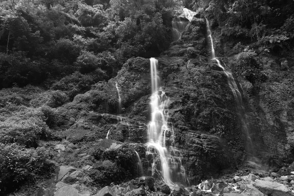 Vattenfall på Sikkim Indien — Stockfoto