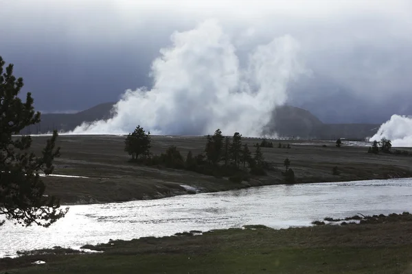 Geyser al Parco Nazionale di Yellowstone — Foto Stock