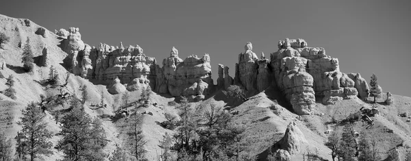 Hermosas formaciones rocosas en Bryce Canyon — Foto de Stock