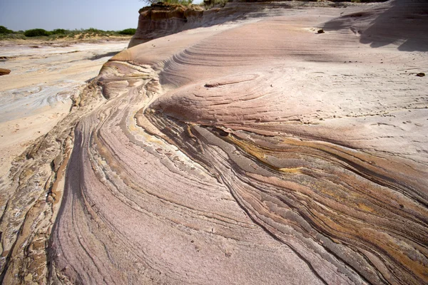 Rock formation in river bed — Stock Photo, Image