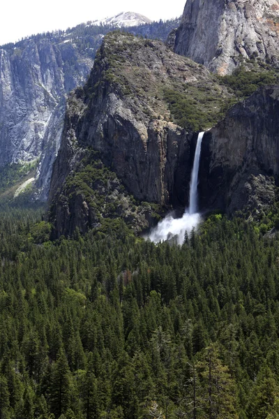 Şelale, Yosemite Milli Parkı — Stok fotoğraf