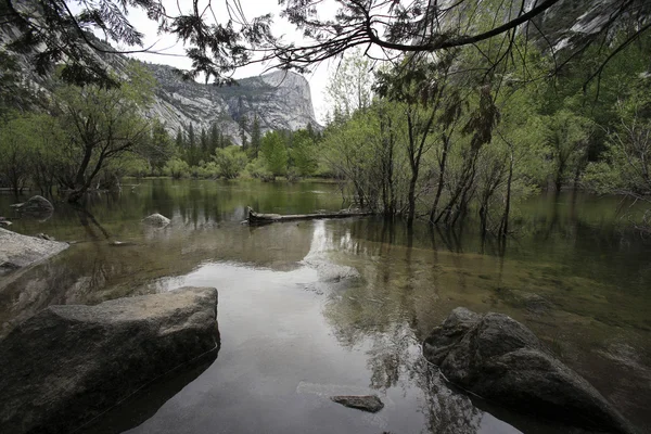 Mirror Gölü, yosemite Milli Parkı — Stok fotoğraf