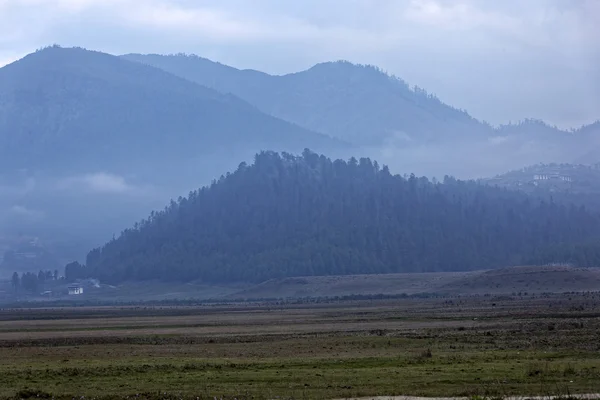 Blick auf das Tal der Phobjikha, Bhutan, ca. Mai 2015 — Stockfoto