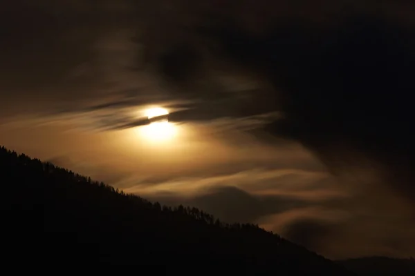 Phobjikha Vadisi, Bhutan, Mayıs 2015 yaklaşık bir görünümünü