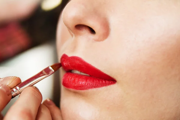 Lip makeup girl doing makeup lips — Stock Photo, Image