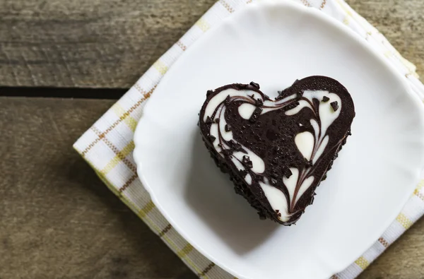在心中，情人节，甜点巧克力蛋糕 — 图库照片