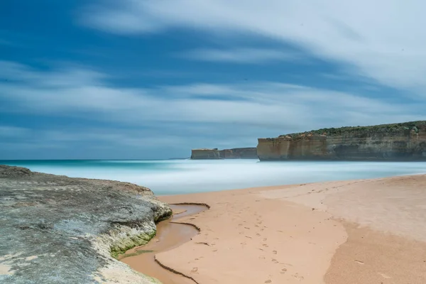Plaj akıntısı gündüz vakti