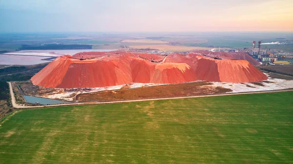 Těžba Draslíku Hořčíkové Soli Minerály Velký Rypadlo Stroj Hory Odpadní — Stock fotografie