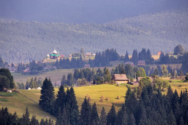 Karpaty w lipcu — Zdjęcie stockowe