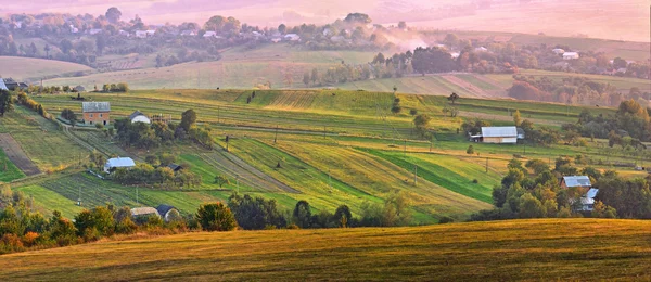 Karpatische dorp — Stockfoto