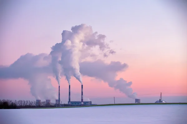 Power plant in the evening. — Stock Photo, Image