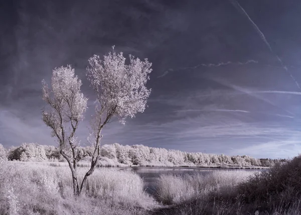 Plano Tonificado Paisaje Llano Con Cielo Nublado — Foto de Stock