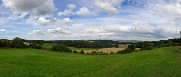 Vista Panorâmica Cênica Paisagem Natural Sob Céu Nublado — Fotografia de Stock