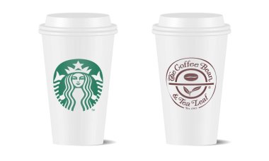 Kahve çekirdeği ve beyaz arka planda izole edilmiş Starbucks beyaz bardağının vektör çizimi. Starbucks ve Coffee Bean dünyanın en popüler kahvesidir.