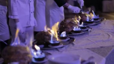 Şef Aşçı et koyun 2 hazırlar