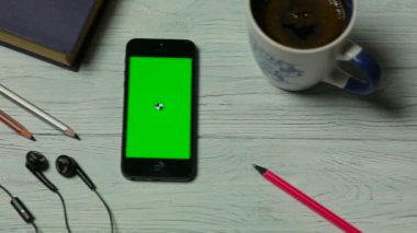 Dokun ve Smartphone hamle slayt