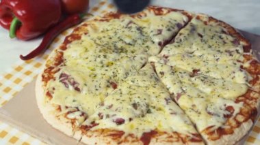 Pizza kesme Şef tarafından