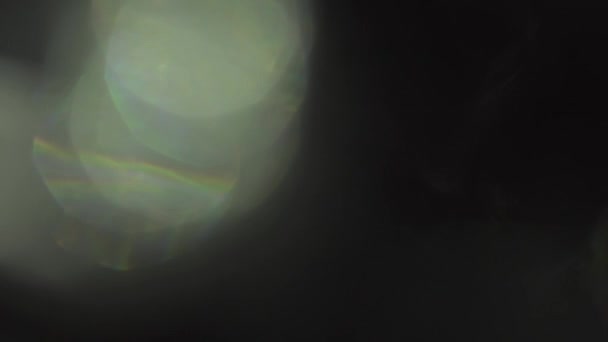 Fuites de lumière sur fond noir 