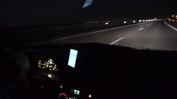 Navigazione GPS in auto nella notte — Video Stock