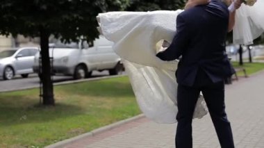 Gelin ve damat yürüyüş