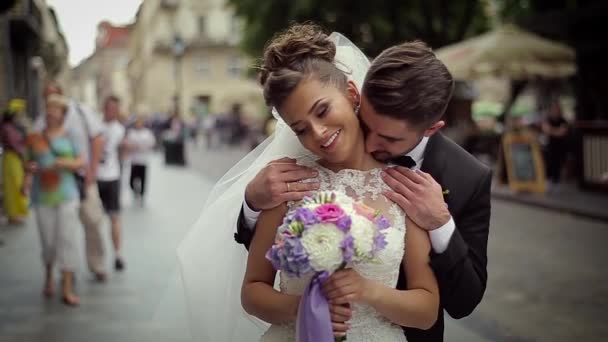 婚礼可爱的夫妻 — 图库视频影像
