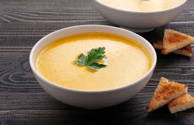 maydanoz yaprağı balkabağı çorbası