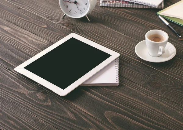 Tableta blanca con pantalla en blanco — Foto de Stock