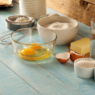 Ahşap masa pişirme için malzemeler