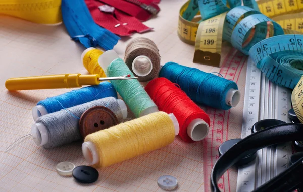 Sewing tools and accessories closeup — Stock Photo, Image