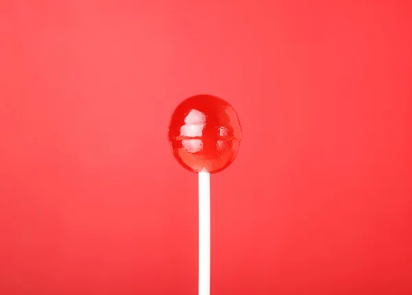 赤い丸いロリポップ — ストック写真