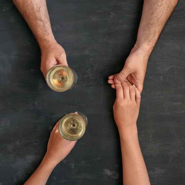 Loving couple holding hands — Stock Photo, Image