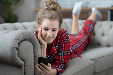 Çevrimiçi sohbet veya görüntü çağrısı kavramı