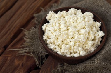 taze ev yapımı peynir