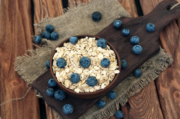 Harina de avena con arándanos — Foto de Stock