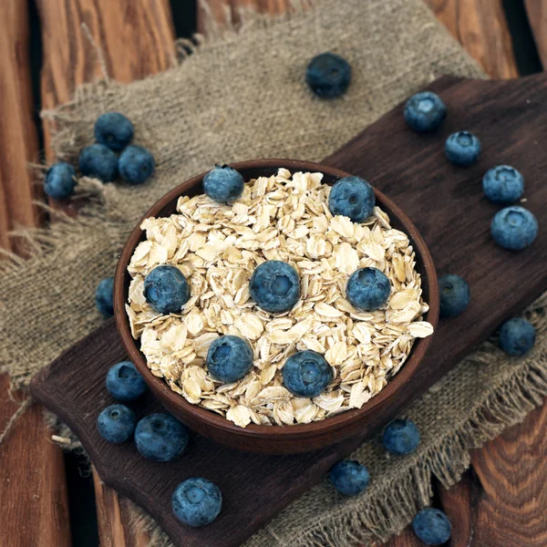 Harina de avena con arándanos — Foto de Stock