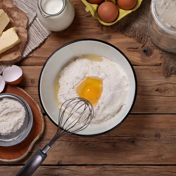 Produtos para a preparação de massa para produtos de padaria — Fotografia de Stock